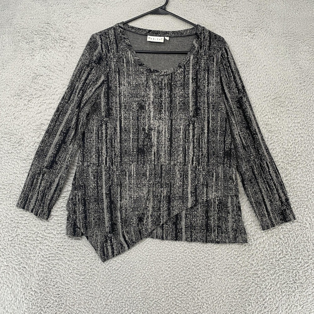 Habitat Top Womens Small Gray Geo Asymmetrical Hem Jersey Knit Artsy